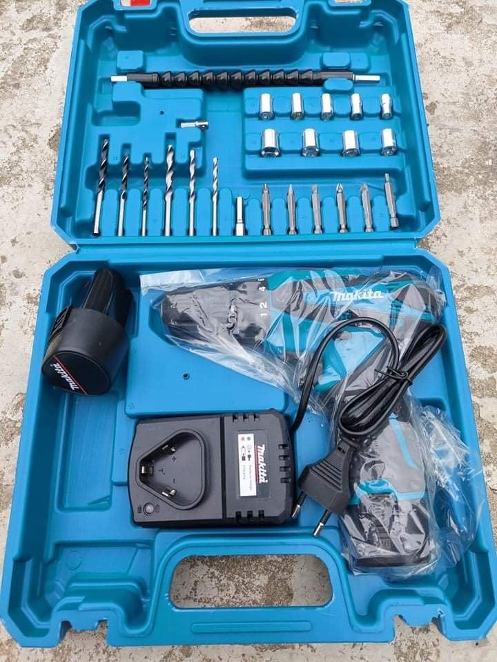 Безчетков винтоверт Makita 18V