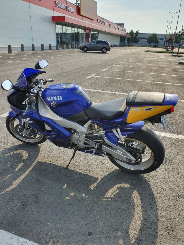 Yamaha YZF R1 2001