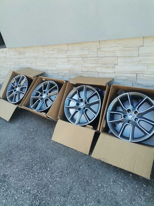 Джанти Орг Skoda Oktavia VRS SPORT. R18 ET 51.J7.5... 5.112