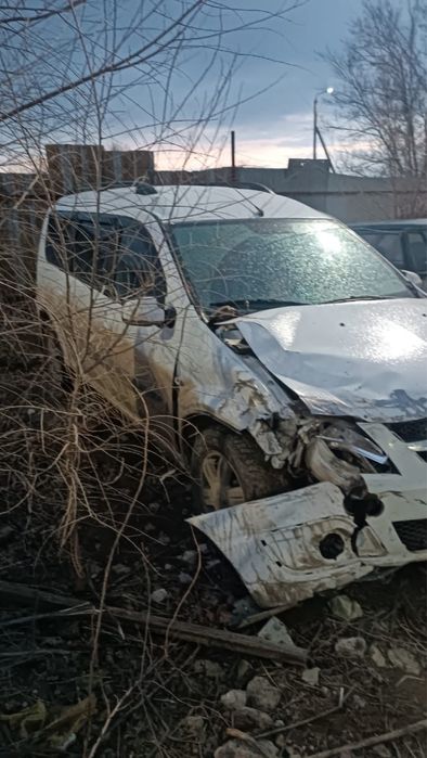 Ларгус 2013 год по запчастям