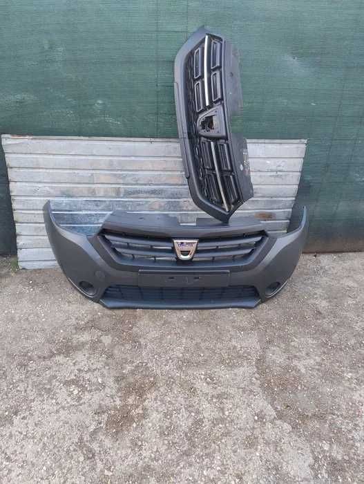 Bara fata Dacia Dokker noua completa cu grila superioara / inferioara