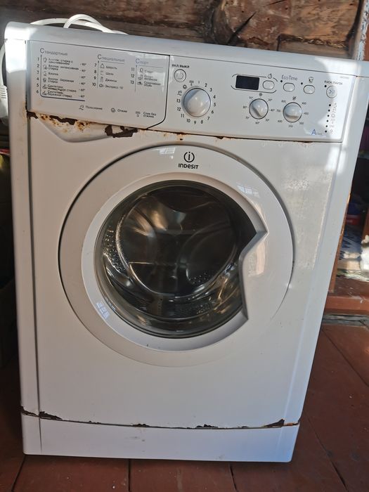 Стиральная машинка Индезит на запчасти