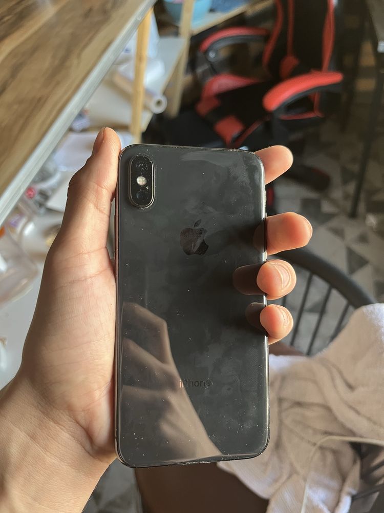 Продается iphone X