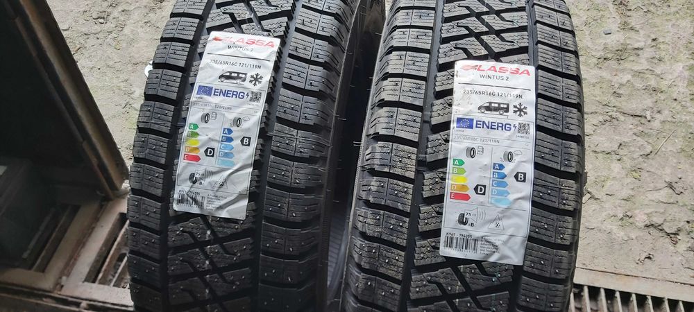 2БР. Нови ЗИМНИ гуми Lassa 235 65 16 C DOT2223