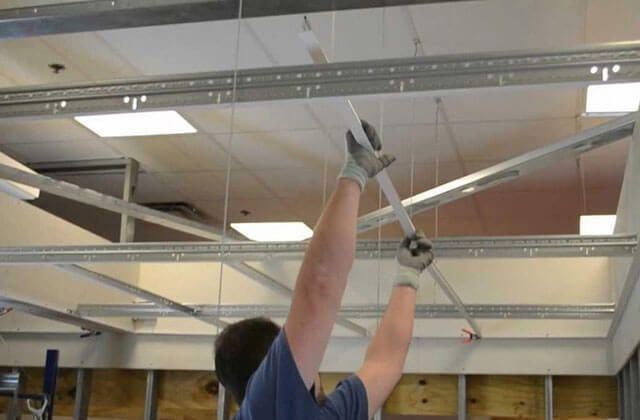 Armstrong potoloklari eng yuqori sifatda"POTOLOK STROY SERVIS"