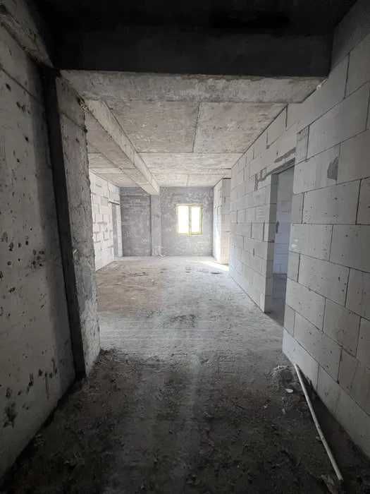 ПРОДАЕТСЯ 4х комнатная квартира коробка 121м2 ЖК Саламатина Яккасарай: