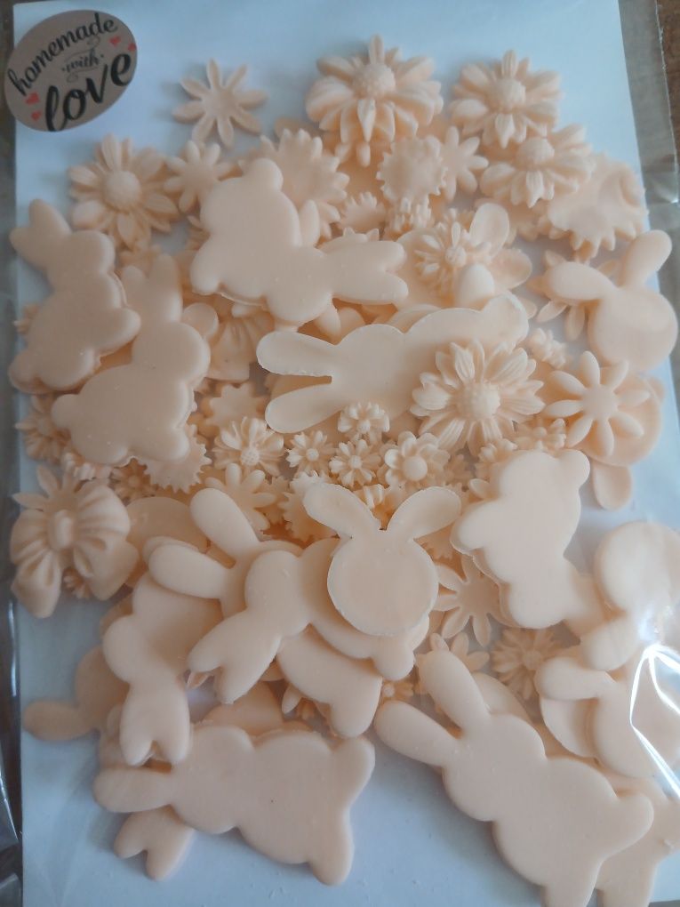 Decor comestibil  pentru torturi