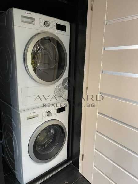 Продава се Тристаен апартамент в Пловдив, Кършияка - 130 кв.м за 1962 €/кв.м - Снимка #13