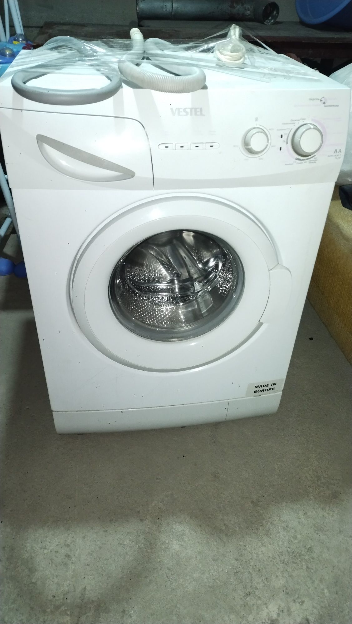 Продам стиральную машину рабочая  35.000