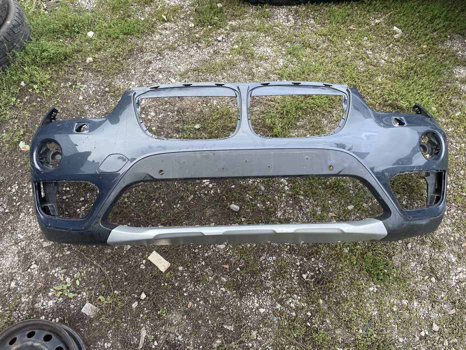 Предна броня BMW F48 X1 с дифузьор