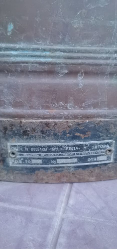 Pompa de gradina din cupru in stare buna
