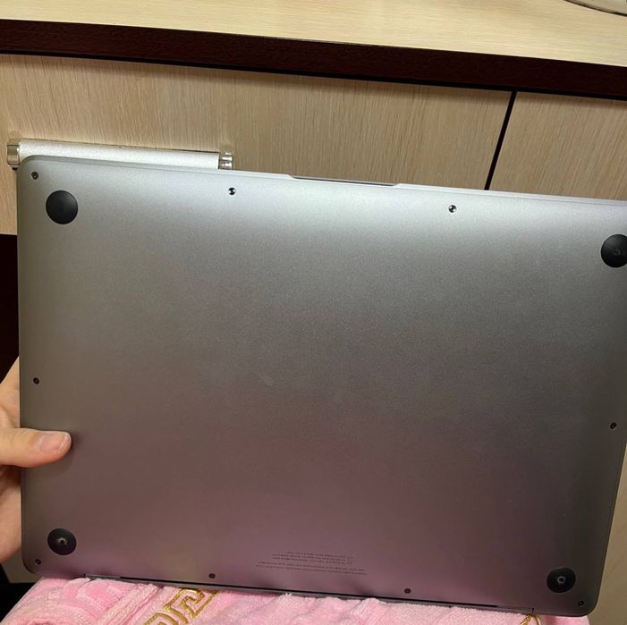 Mackbook Air M1 computer