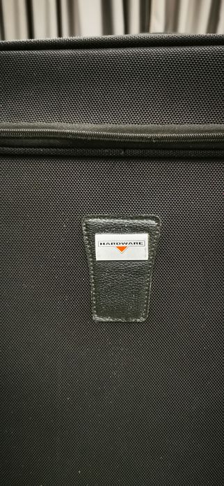 Okazie! Vând urgent troller extralarge HARDWARE super -intretinut