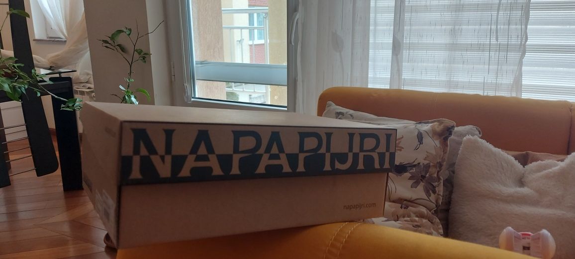 Унисекс маратонки NAPAPIJRI