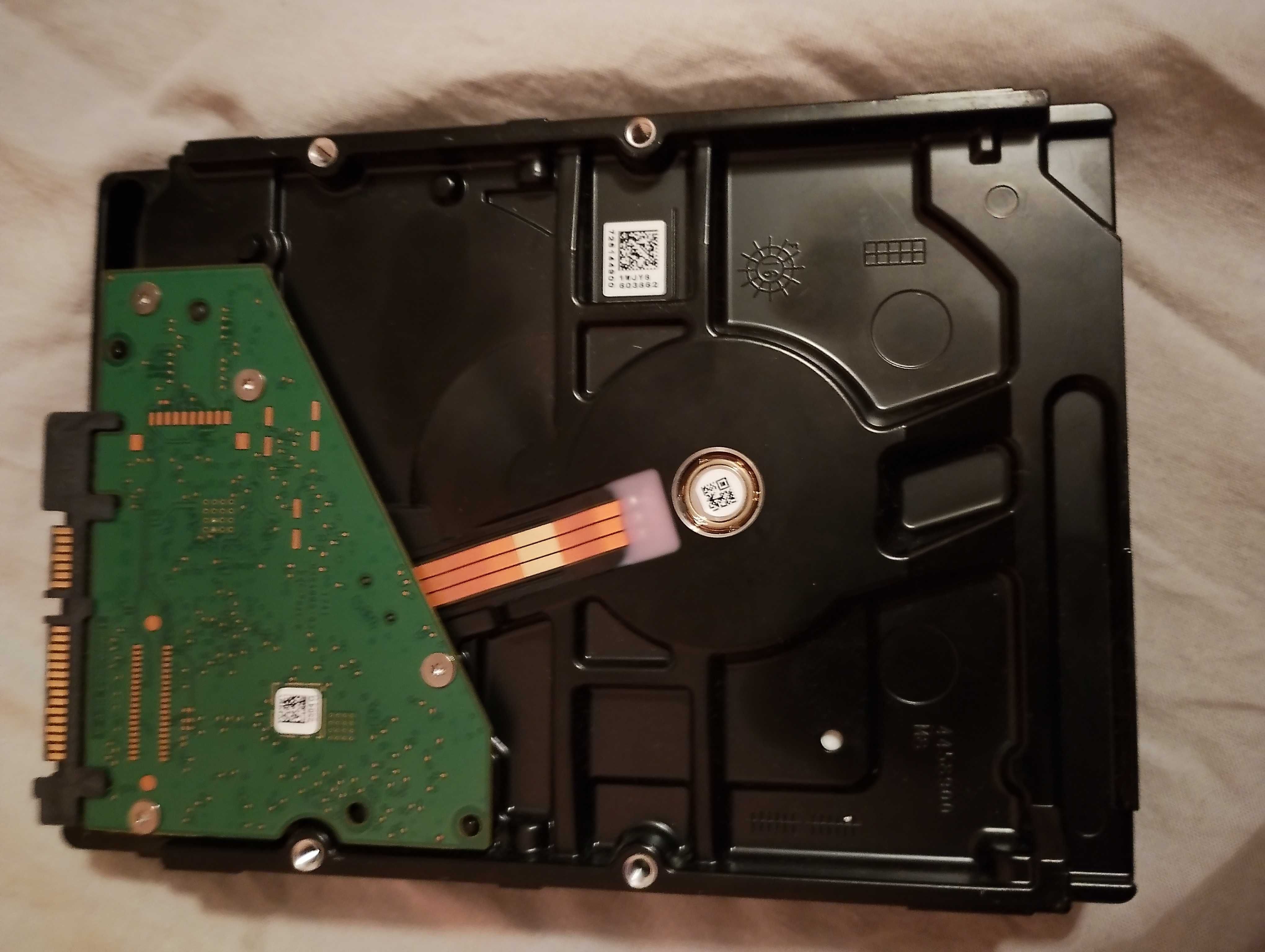Хард диск шест терабайта seagate