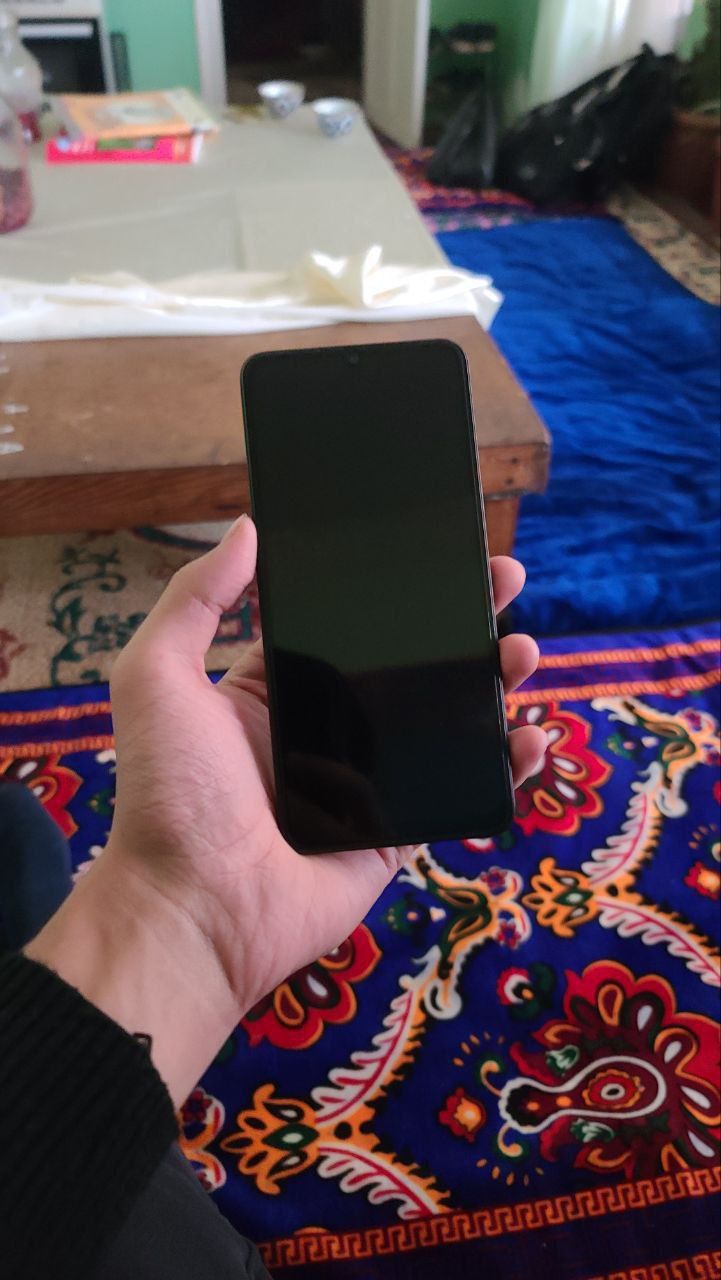 Redmi 13c  8+6/256