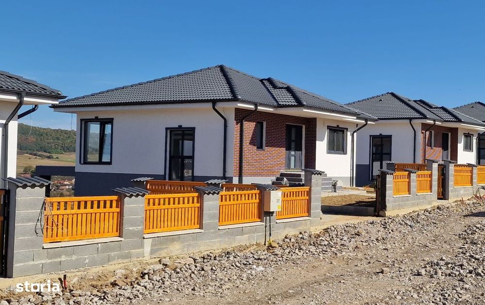 Casa 4 camere,120mp,504mp și 900 mp teren, 0%comision