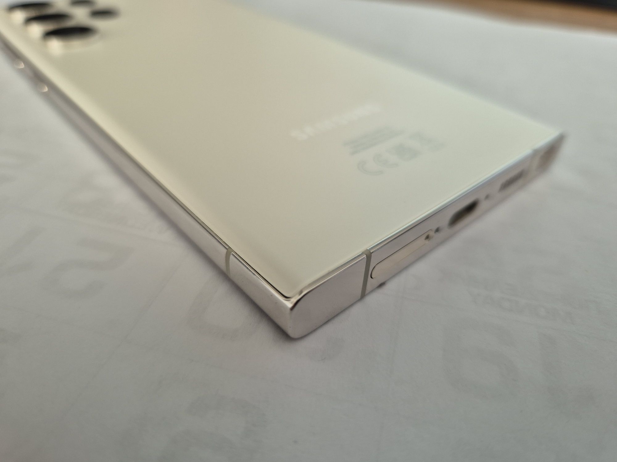 Samsung S23Ultra white  12/512