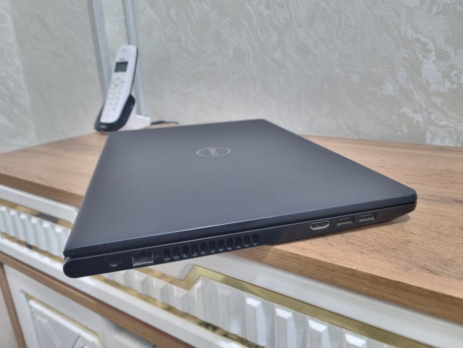 Core i3-7100U/ SSD 120 gb/ ОЗУ 8 gb