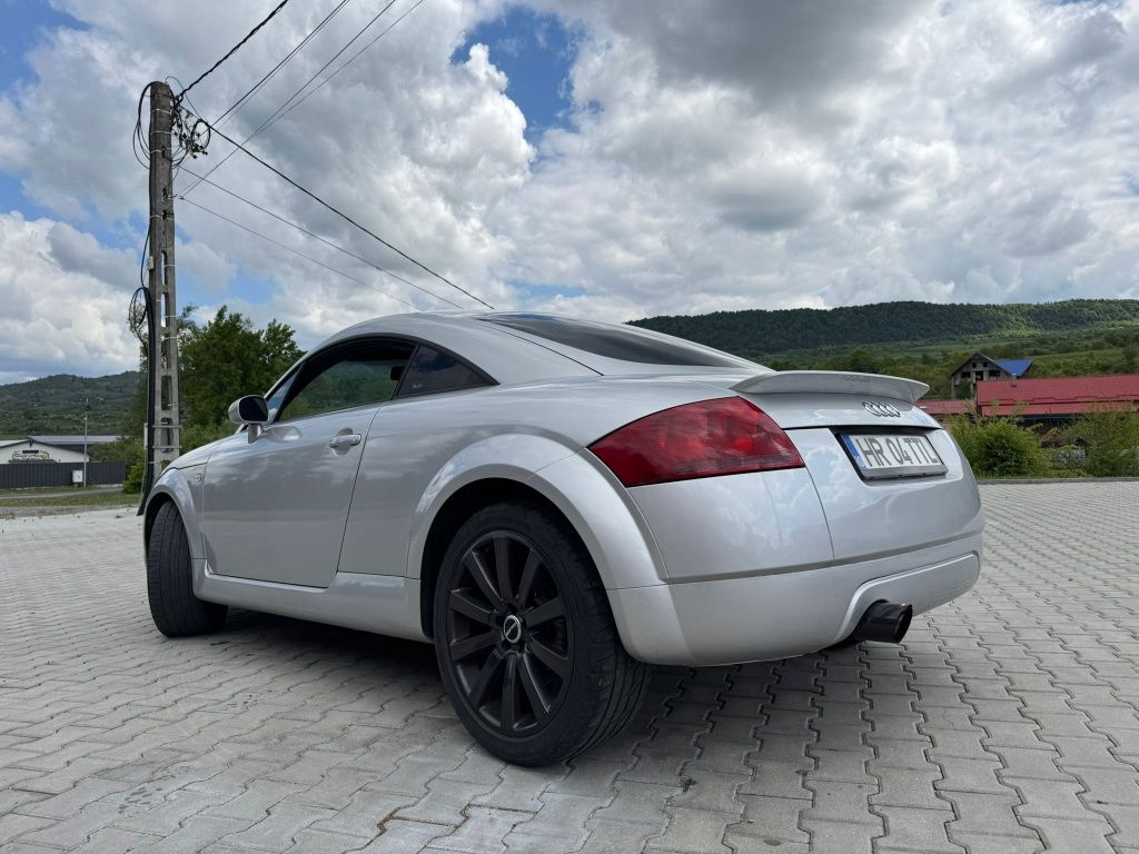 Audi TT coupe 1.8T