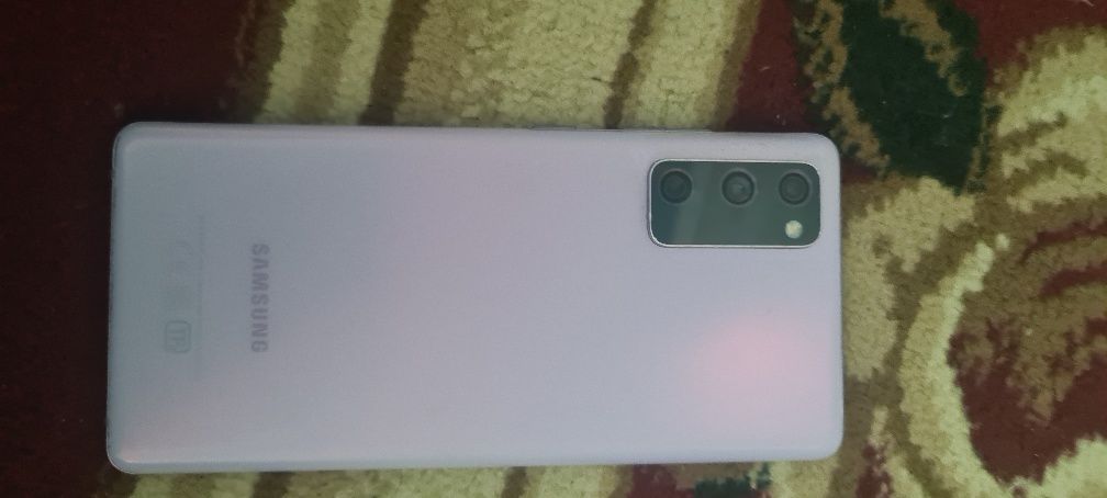 Samsung s20 fe 6/128