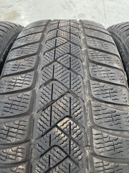 4x anvelope 245/40/19 Pirelli M+S SottoZero RunFlat MOE RSC