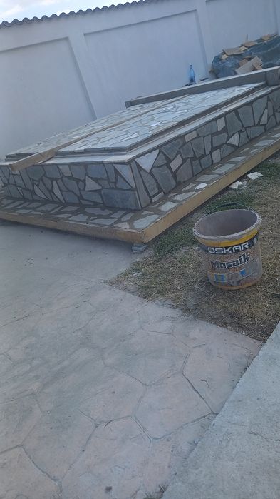 Gazon rulou natural & piatra naturală