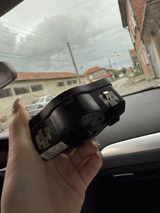 Копче за фаровете с auto
