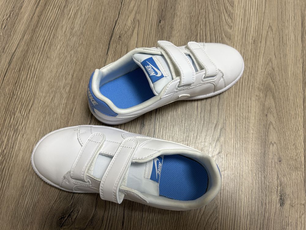 Детски маратонки/кецове Nike, чисто нови