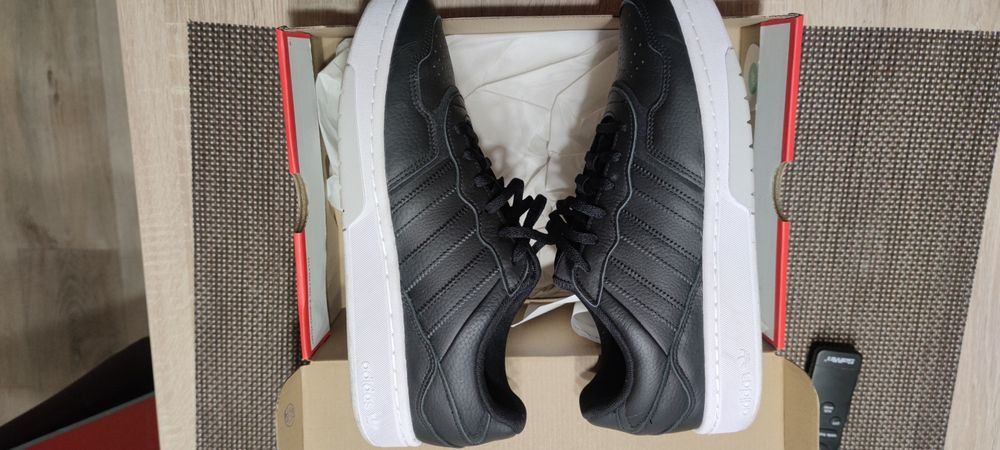 Мъжки обувки adidas