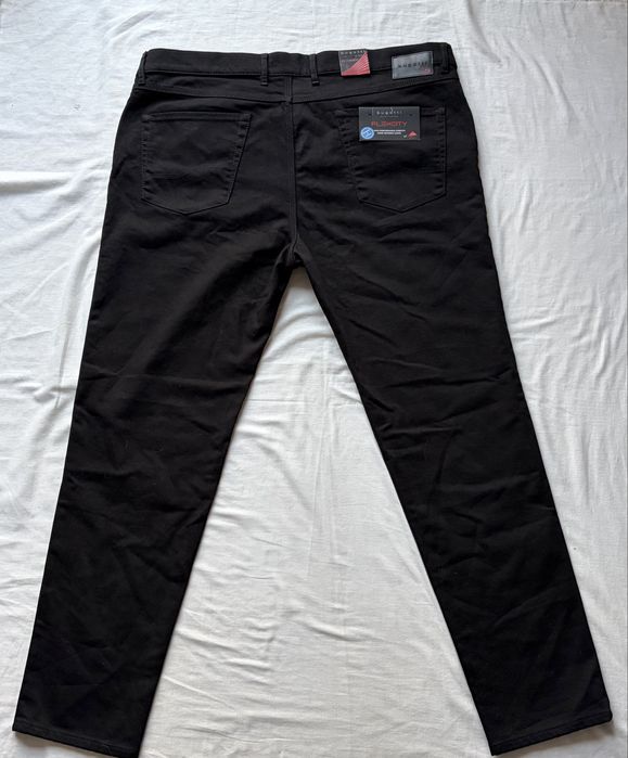 Bugatti,blugi bărbați,NOI,măr.4XL(42/34)