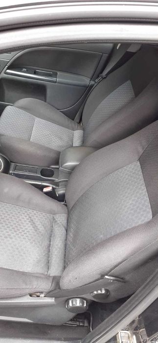 Ford Mondeo MK3 2001 TDDI 2.0 Negru