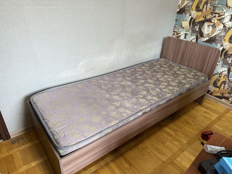 Продается кровать
