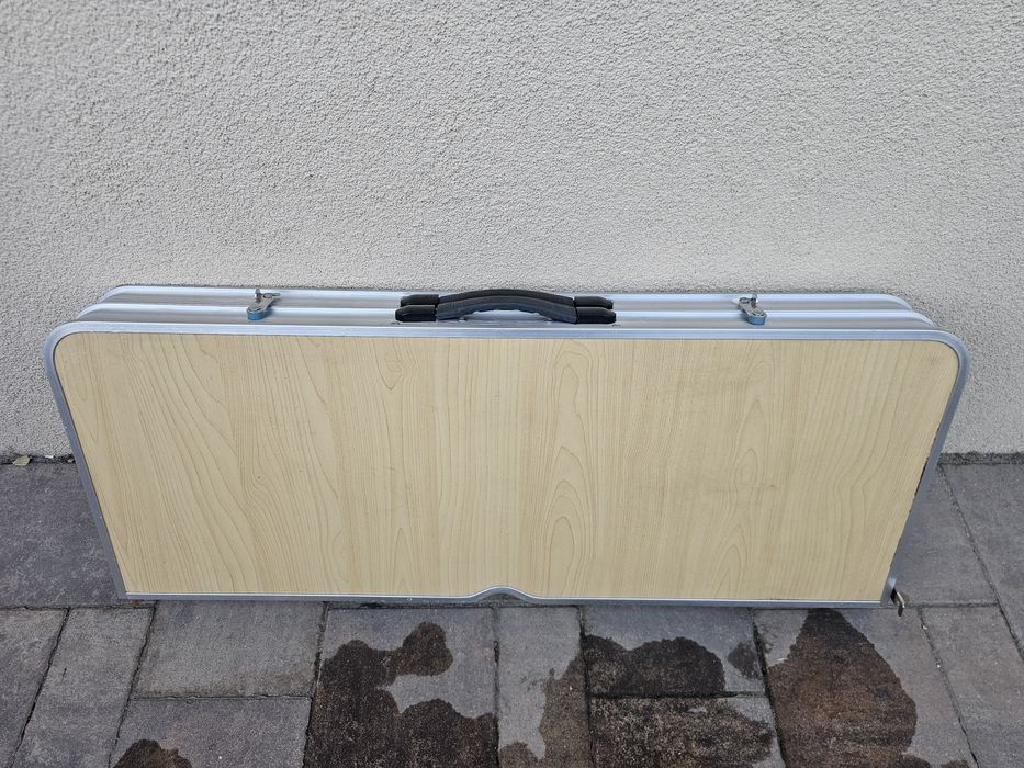 Set pliabil masa cu scaune camping