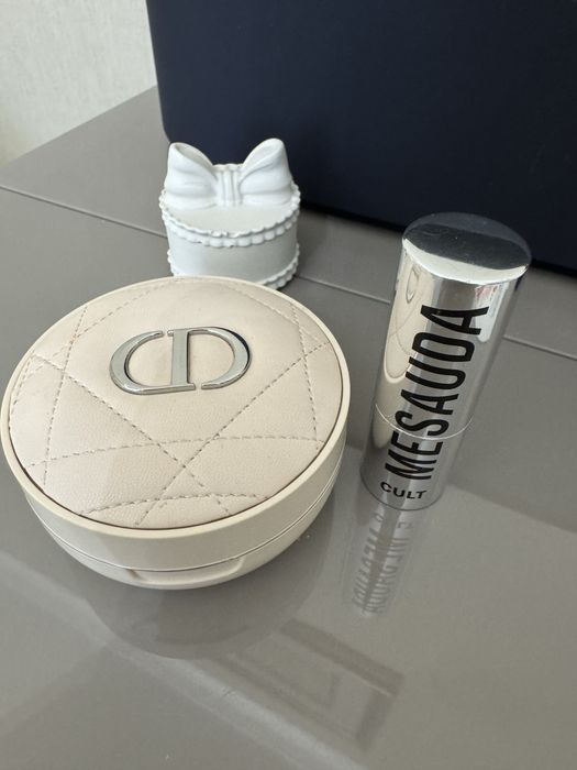 Продам пудру Dior, оригинал. Б/у