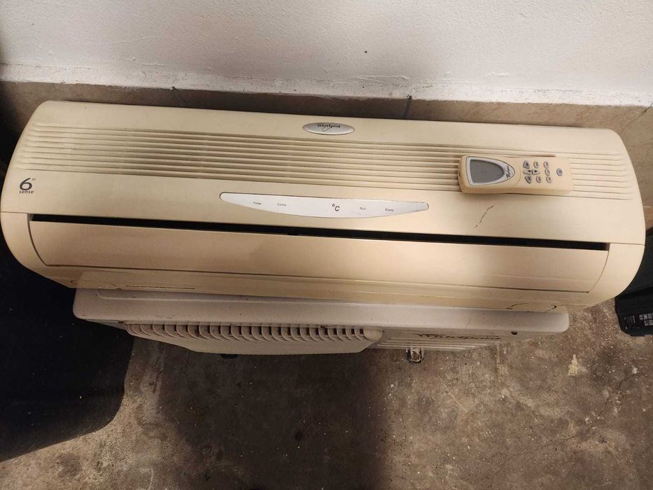 Aer conditionat Whirlpool si Ariston