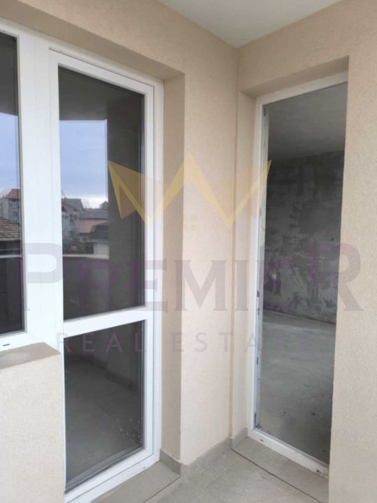 Продава се Двустаен апартамент в Аксаково - 50 кв.м за 1400 €/кв.м - Снимка #5
