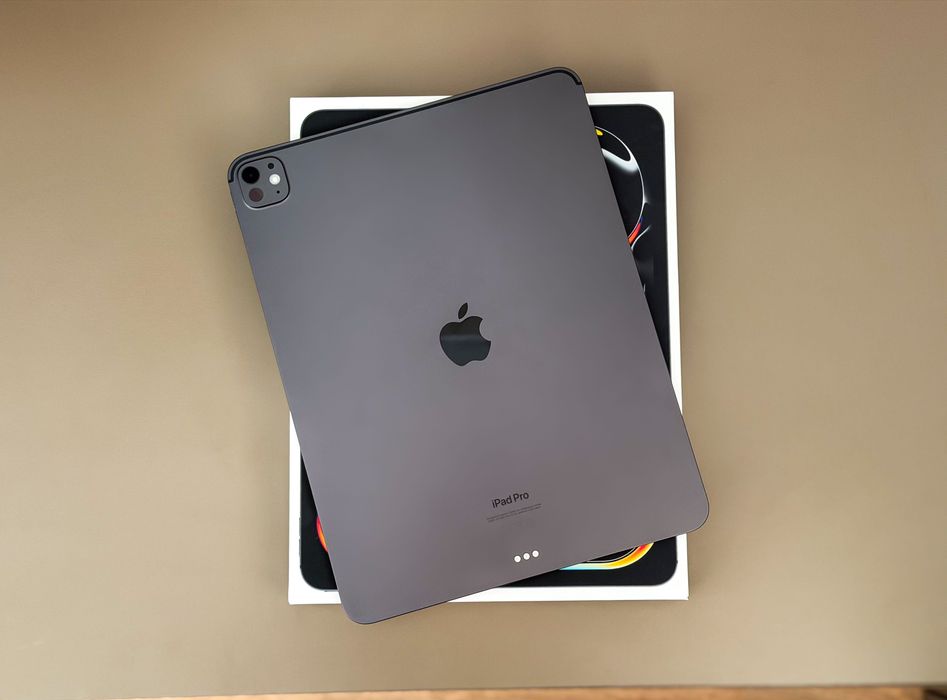 iPad Pro 13 inch M4 | 256gb | 100% Baterie
