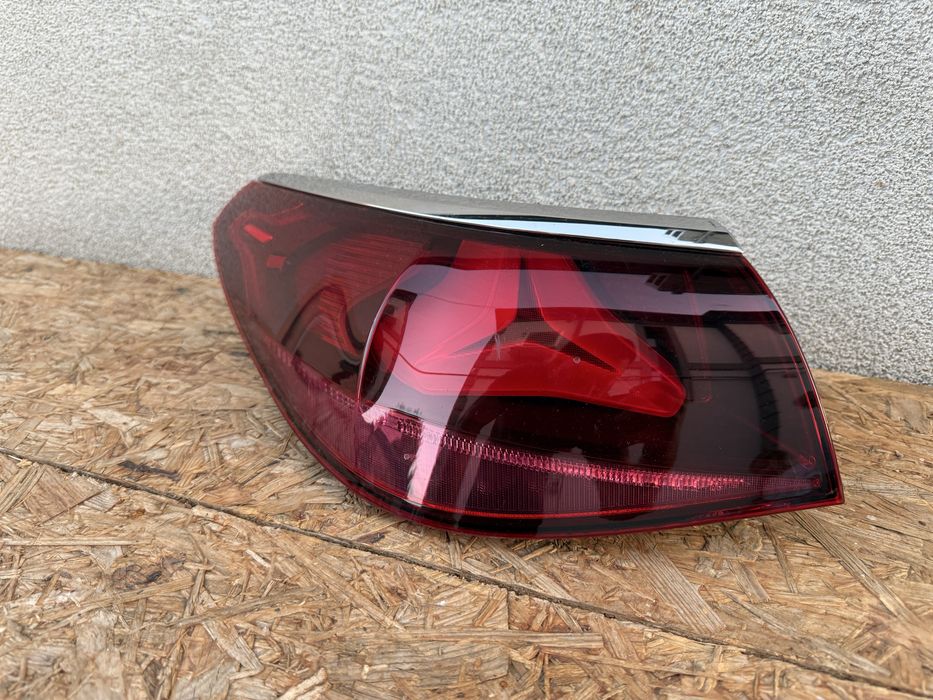 Stop tripla lampa stanga aripa caroserie Mercedes E Class W214 LED