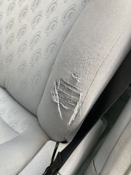 Продавам Мерцедес C220 CDI