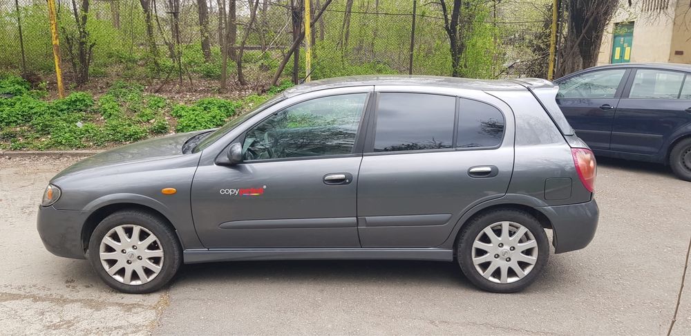 Vand Nissan Almera cu defectiune motor