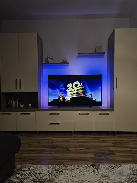 Vând mobila living (MDF)