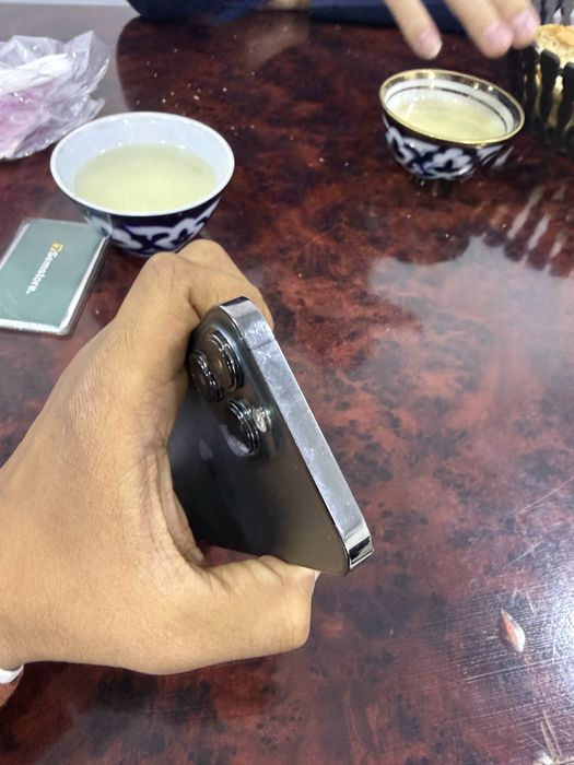 Iphone 13 pro 420$ qiberaman yana kelishamiz