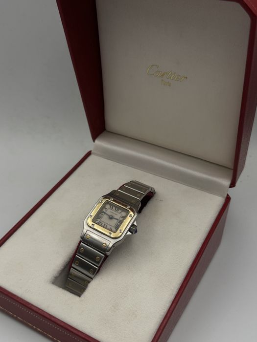Cartier Santos Galbe Lady Quarz 24 mm Aur otel