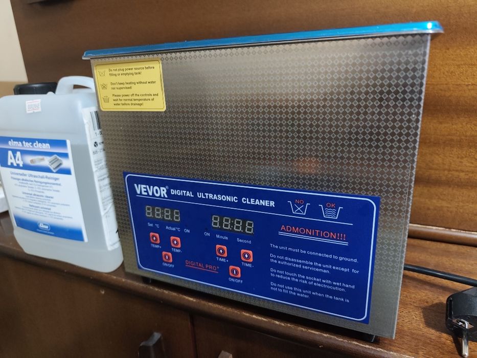 Ултразвукова вана Vevor 3литра и разтвор за почистване