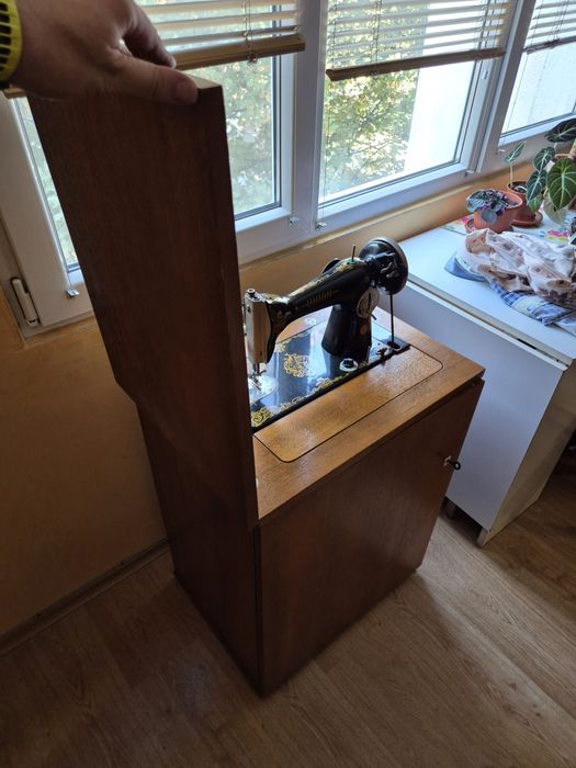 Работеща шевна машина 2М