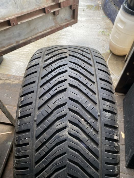 Vand 2 cauciucuri Tigar all season 215/50 R17 DOT 21