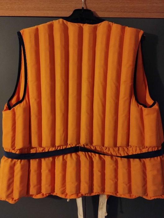 Vesta salvare flotabilitate mare fabricata in Franta L-XL 80-100kg+