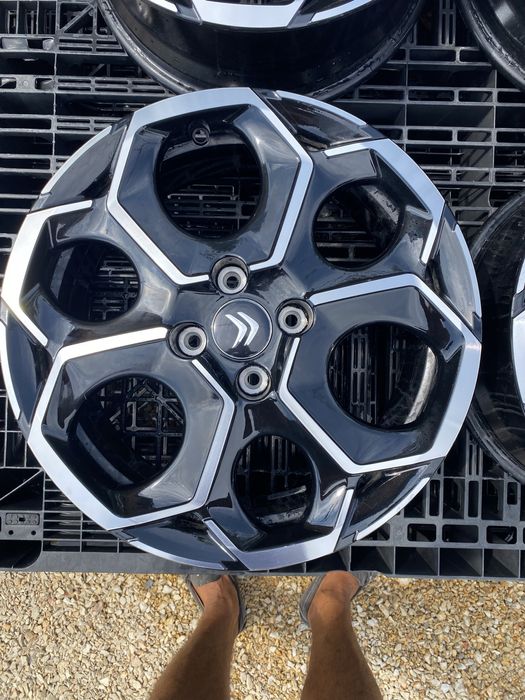 17 цола 4 х 108 мм Ситроен , Citroen  e - C 3