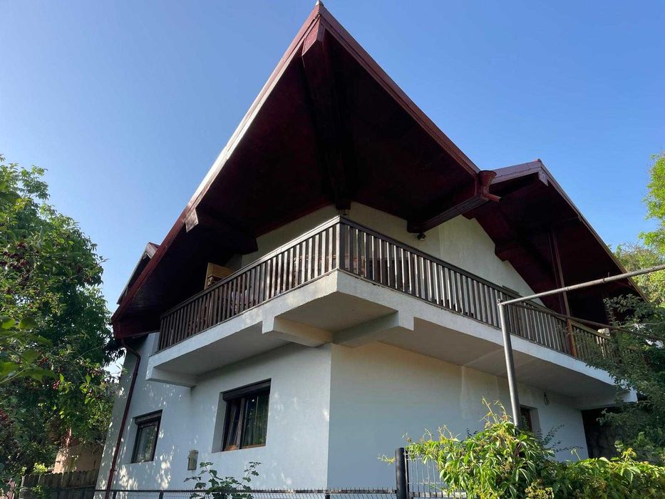 Vila de inchiriat in Valea Budului Luncani, 8 Km de Bacau